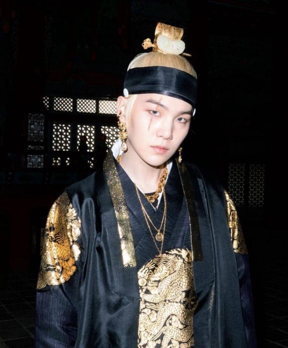 instagram.com/bts.suga