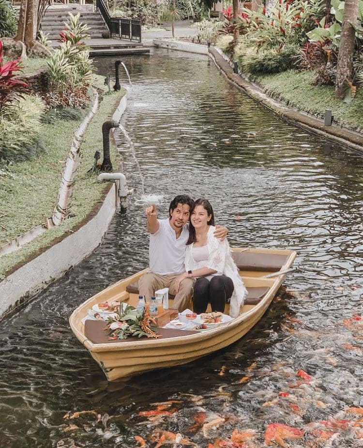 Instagram.com/@kimbrlyryder/