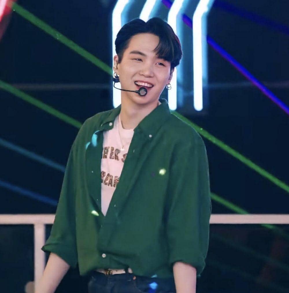 instagram.com/bts.suga