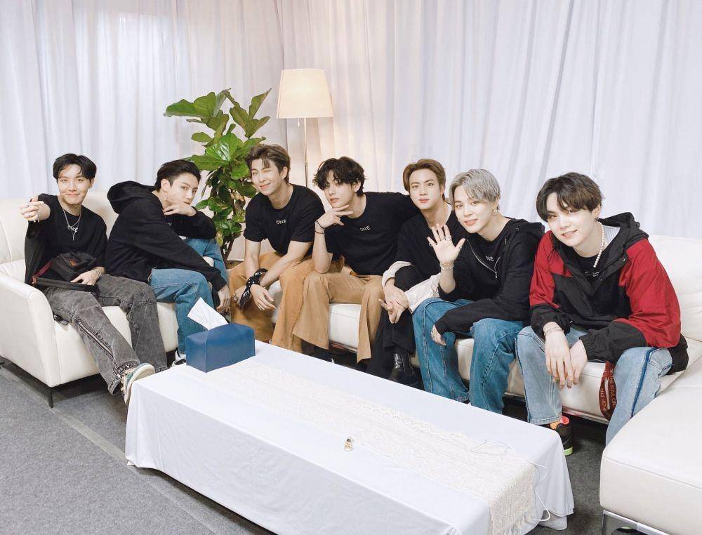 twitter.com/bts_bighit