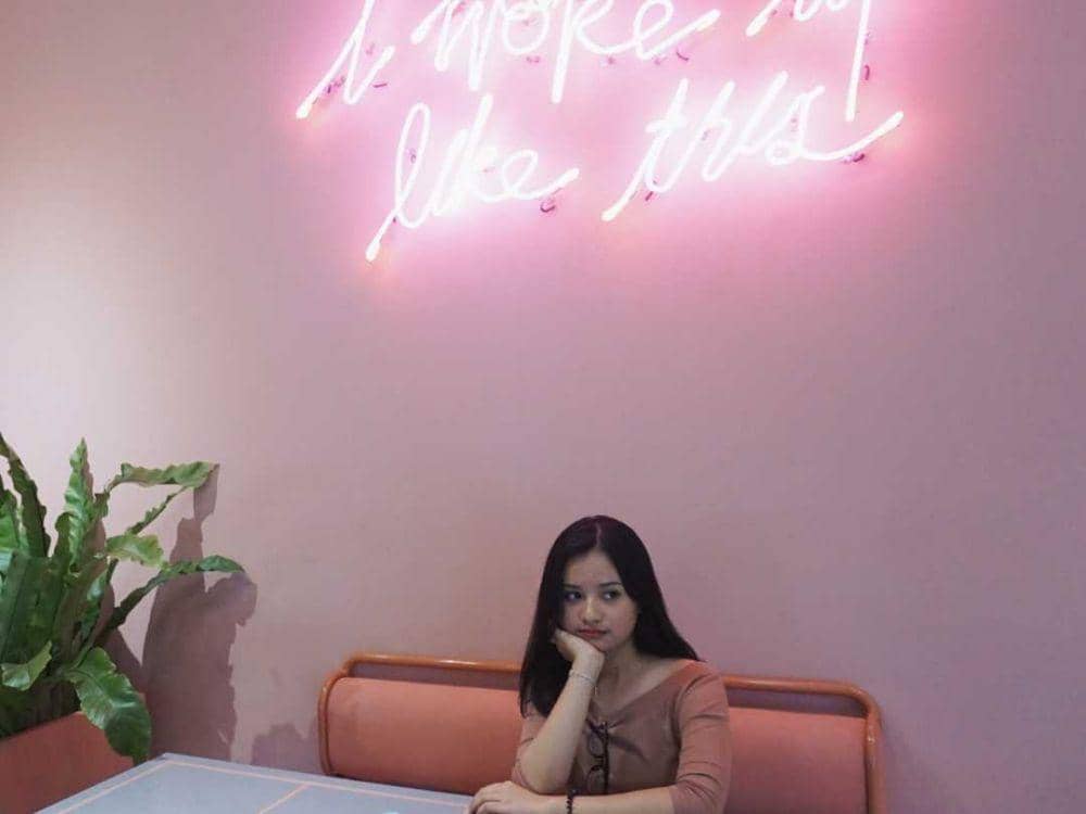 instagram.com/anggimarito