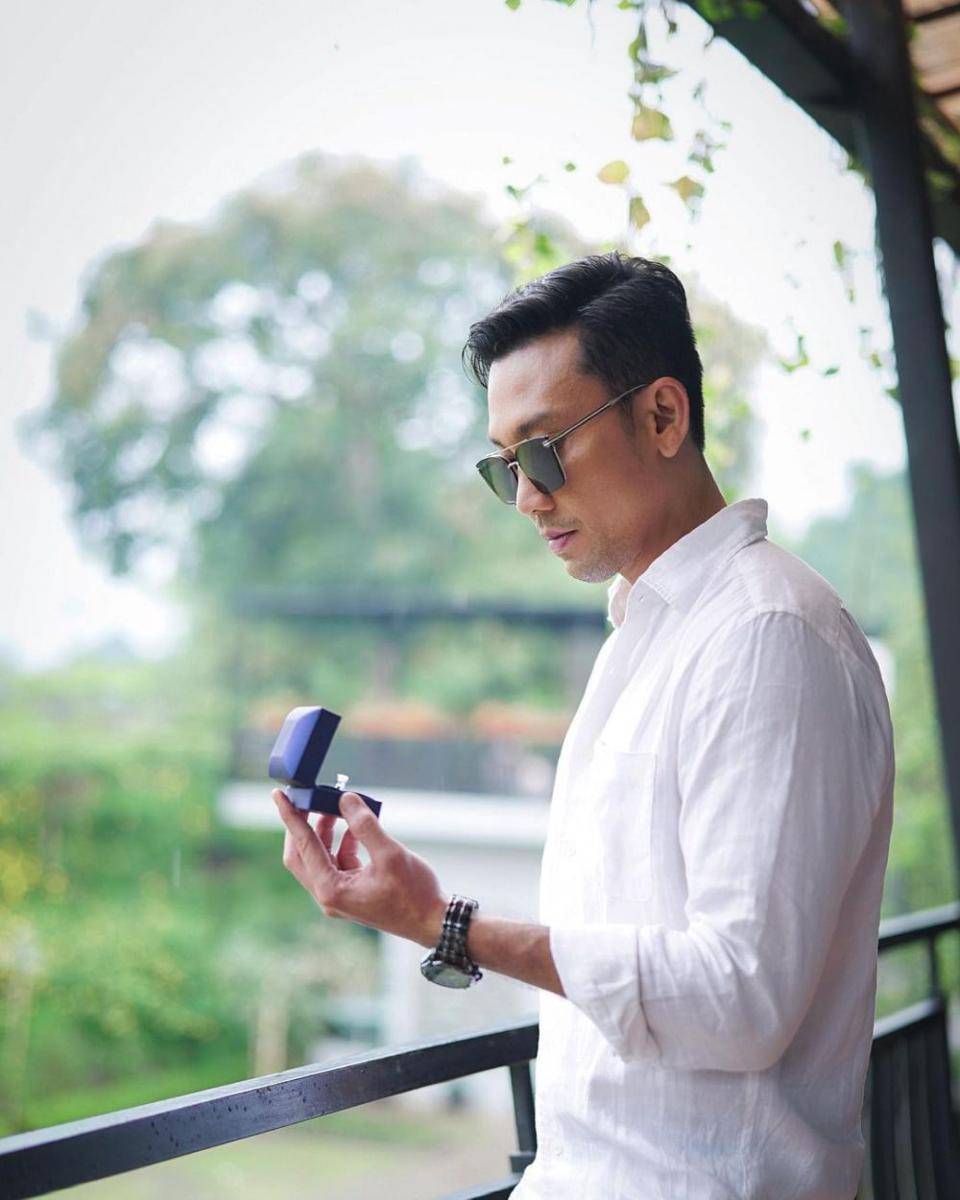 instagram.com/sumargodenny