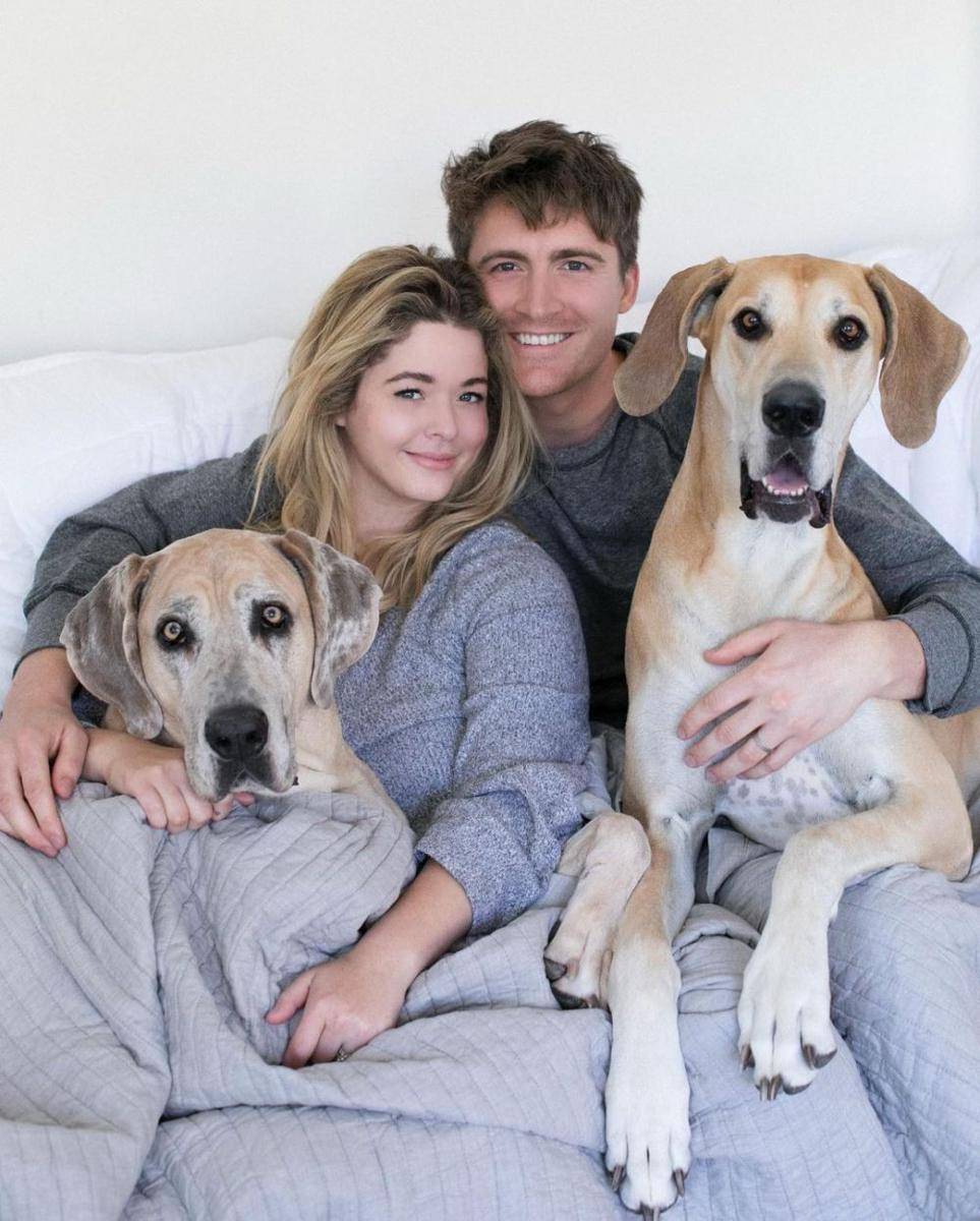 instagram.com/sashapieterse
