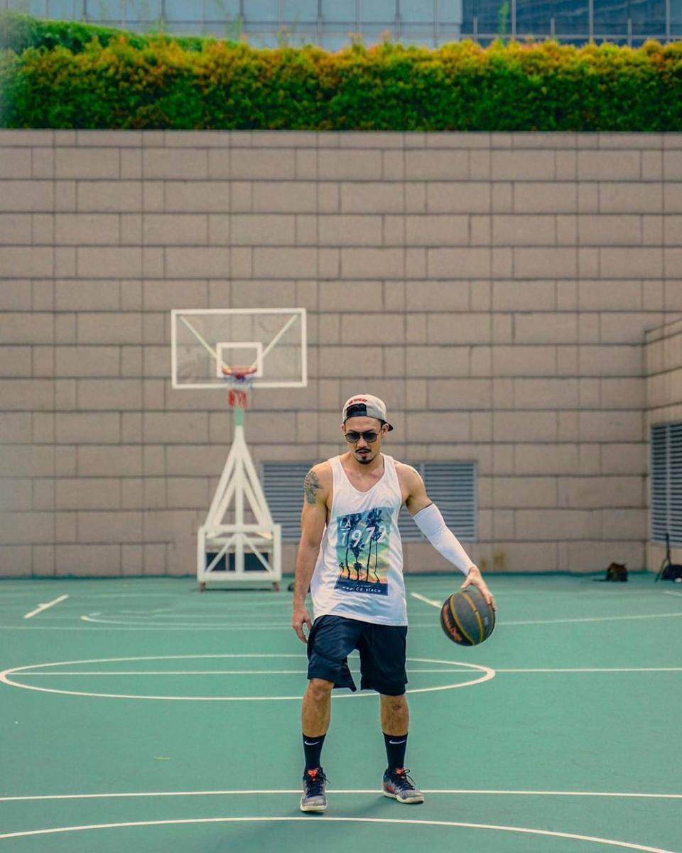 instagram.com/sumargodenny