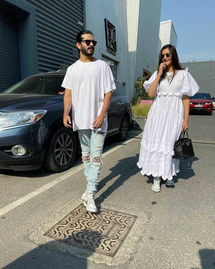 instagram.com/harshvarrdhankapoor