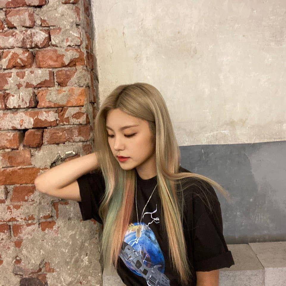 Instagram.com/itzy.all.in.us