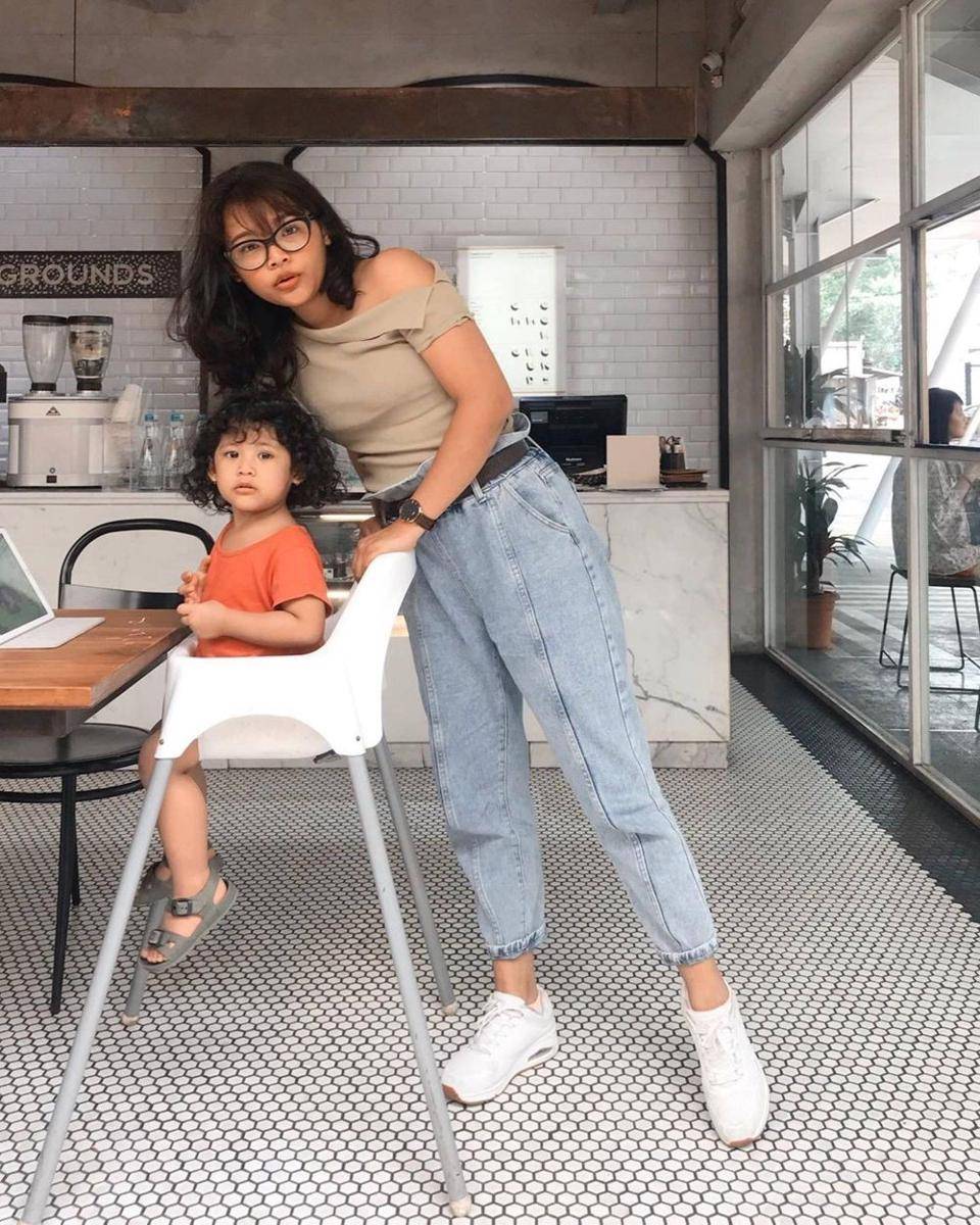 Instagram.com/ririeprams/