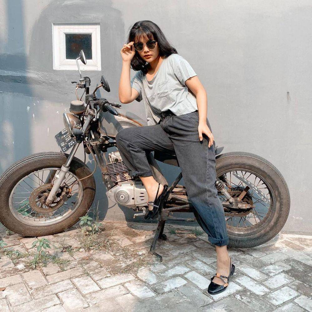 Instagram.com/ririeprams/