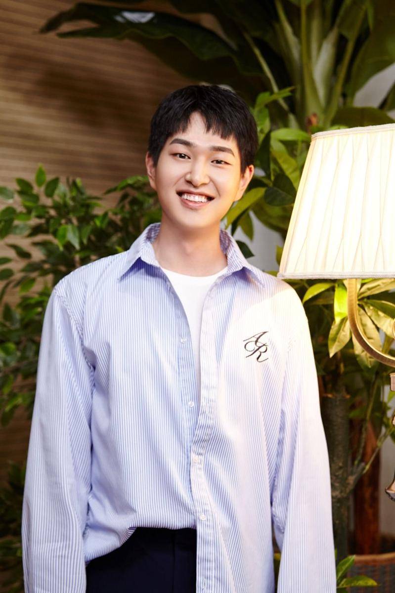 twitter.com/SHINee