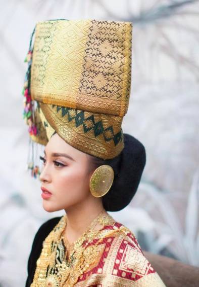 instagram.com/afifahyusuf