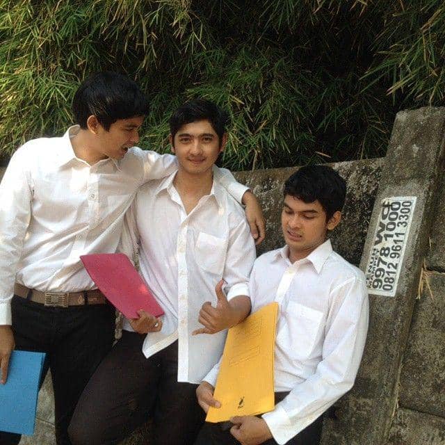 instagram.com/arya.saloka