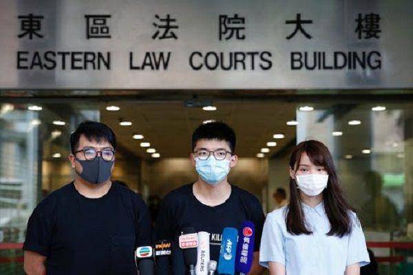 Ketiga aktivis Hong Kong, Joshua Wong, Ivan Lam, dan Agnes Chow. (Twitter.com/joshuawongcf)