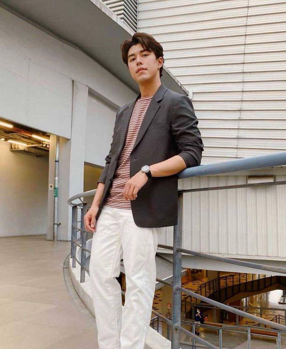 Instagram.com/naphat_nine