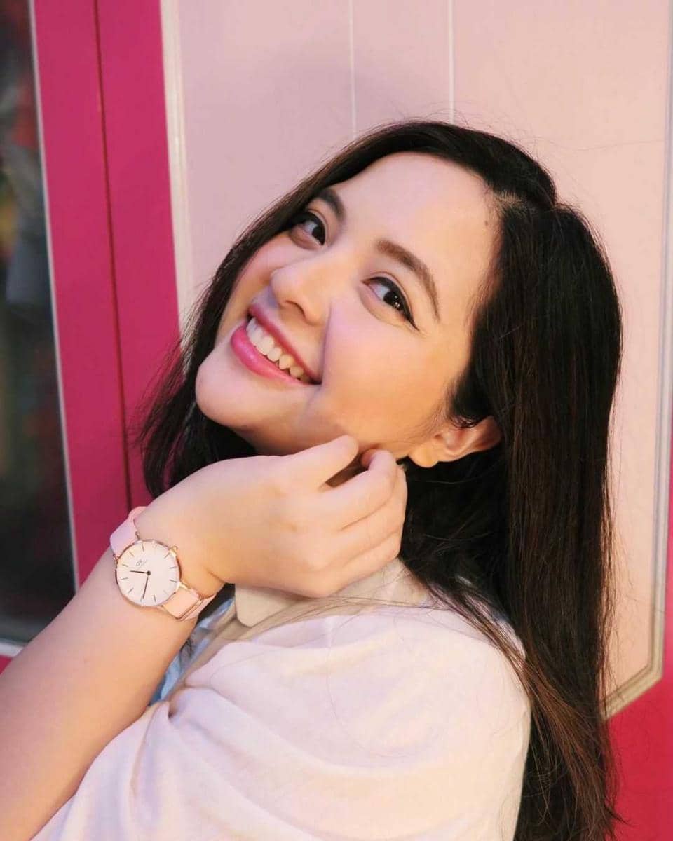 instagram.com/tasyakamila