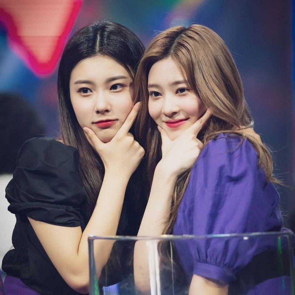 Instagram.com/minju_izone