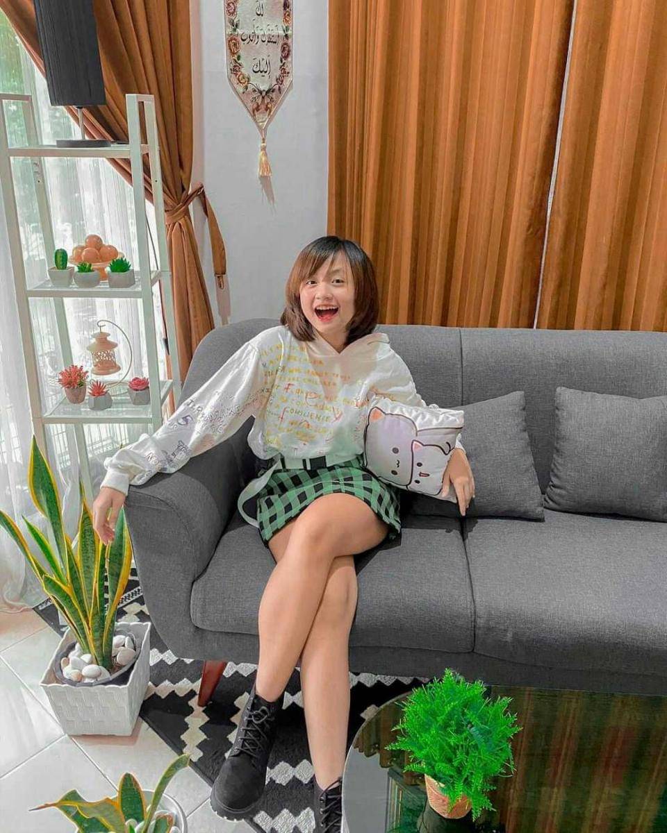 instagram.com/cynantiapratita