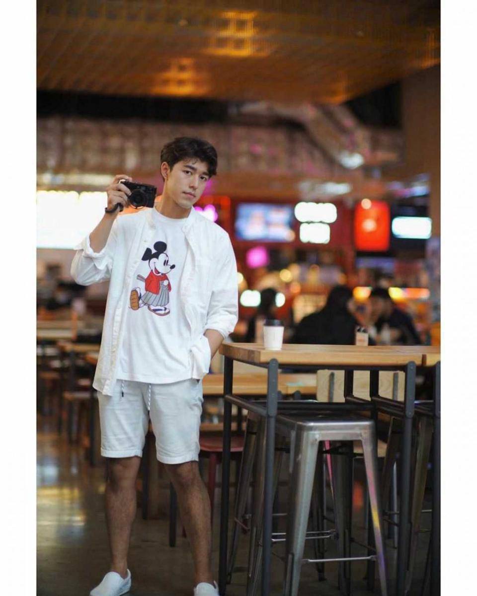 Instagram.com/naphat_nine