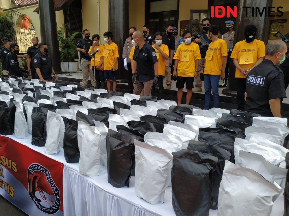 Polrestabes Bandung Amankan 150 Kilogram Tembakau Gorila Siap Edar
