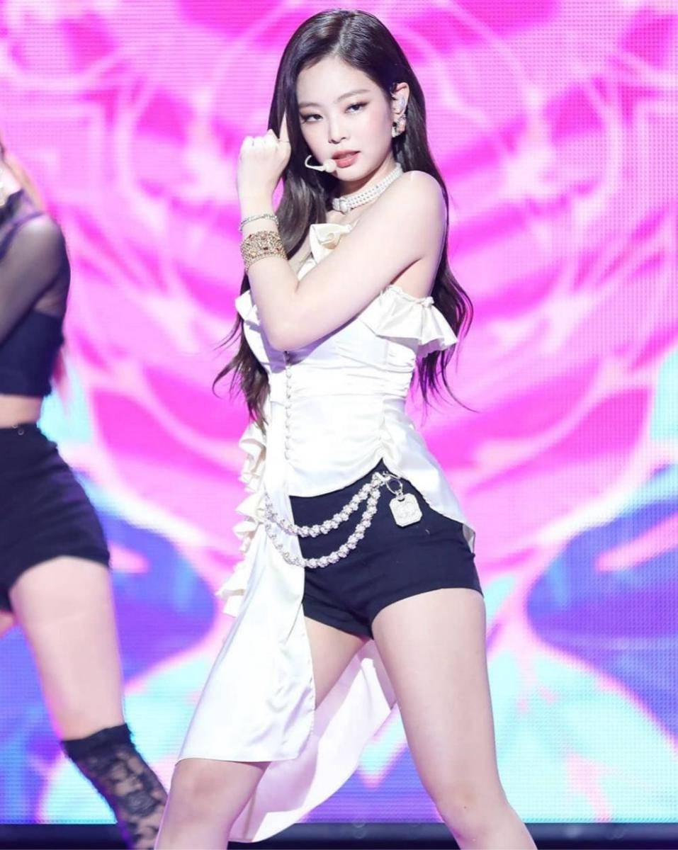 Instagram.com/official_jenniekim