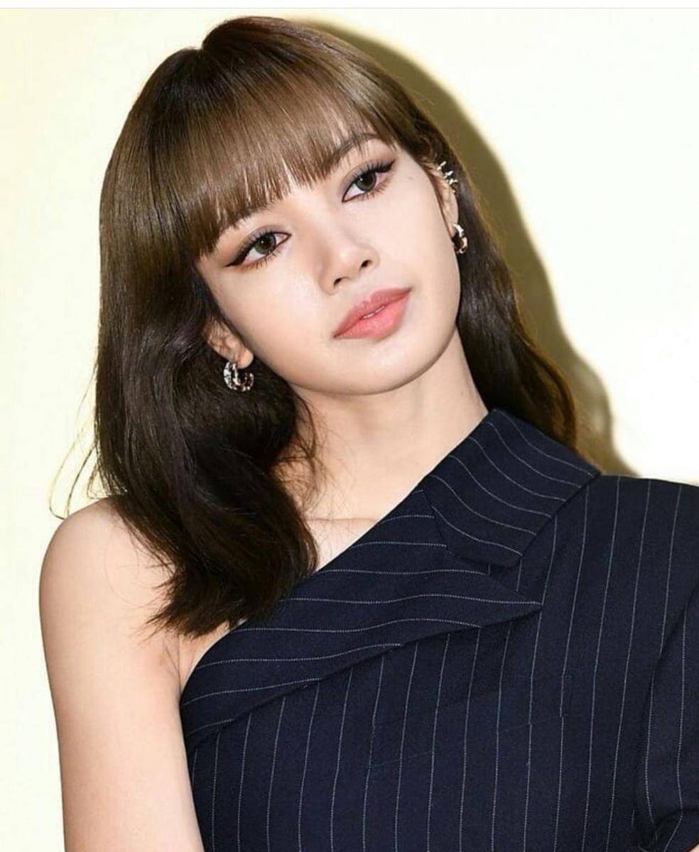 Instagram.com/lisa.blackpink