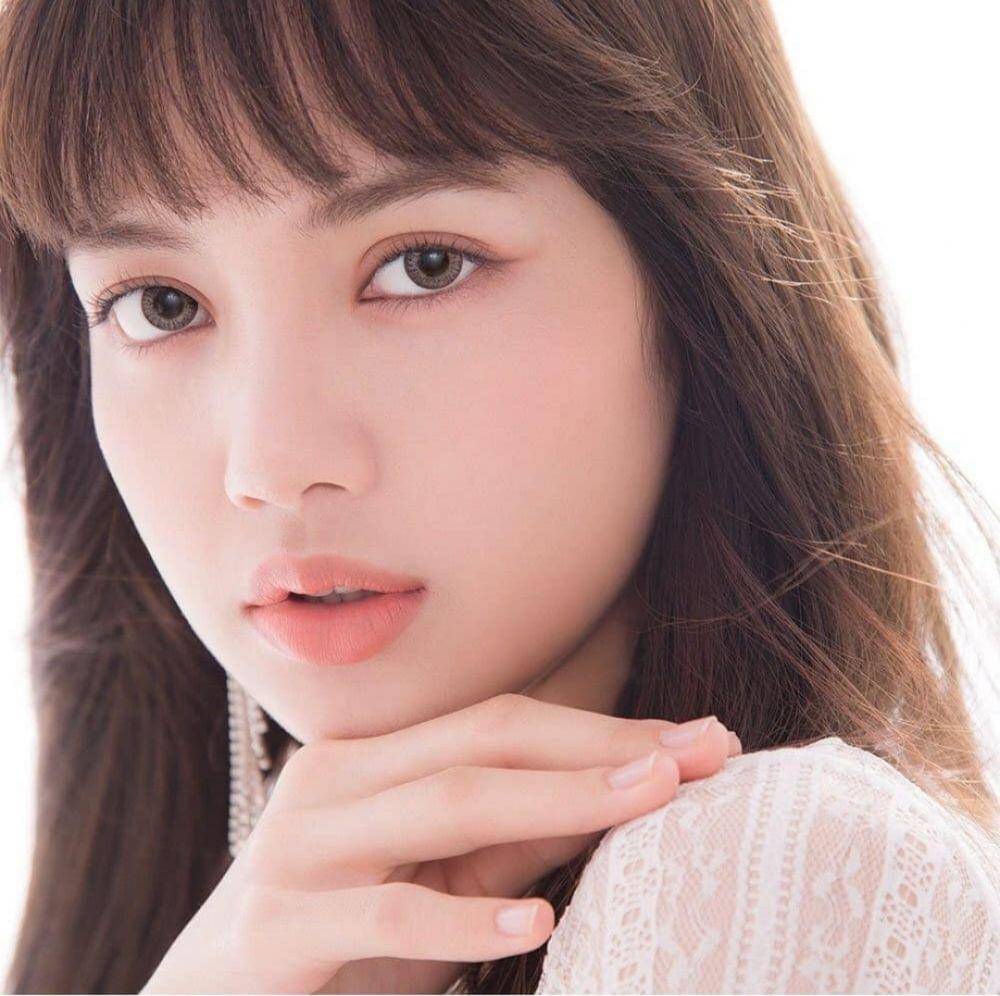 Instagram com/lisa.blackpink