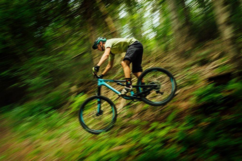 Tips Merawat Sepeda Downhill, Biar Aman Saat Meluncur