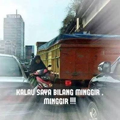 Facebook.com/kegiatan-warga-hari-ini-100675134702477