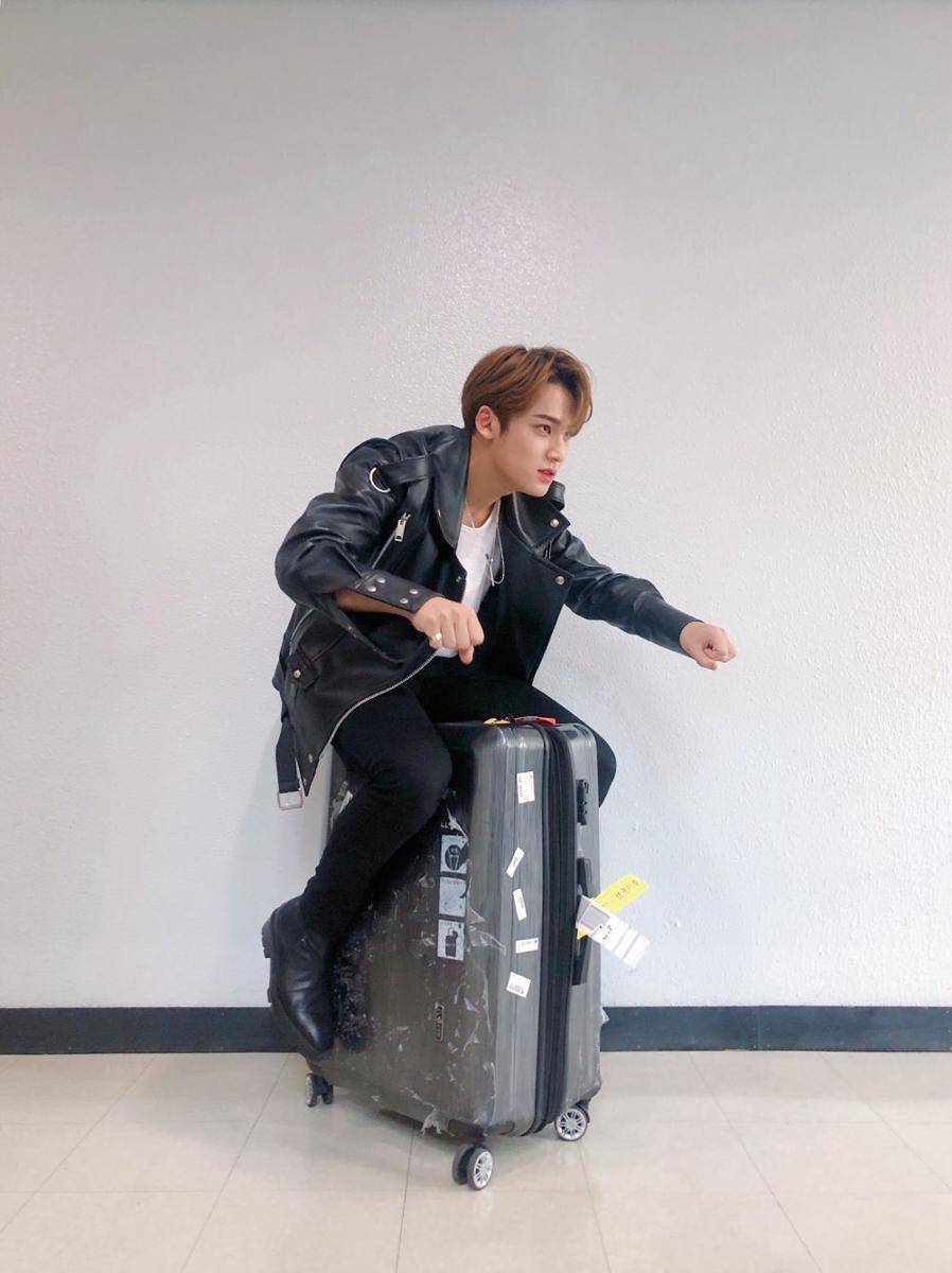 twitter.com/pledis_17