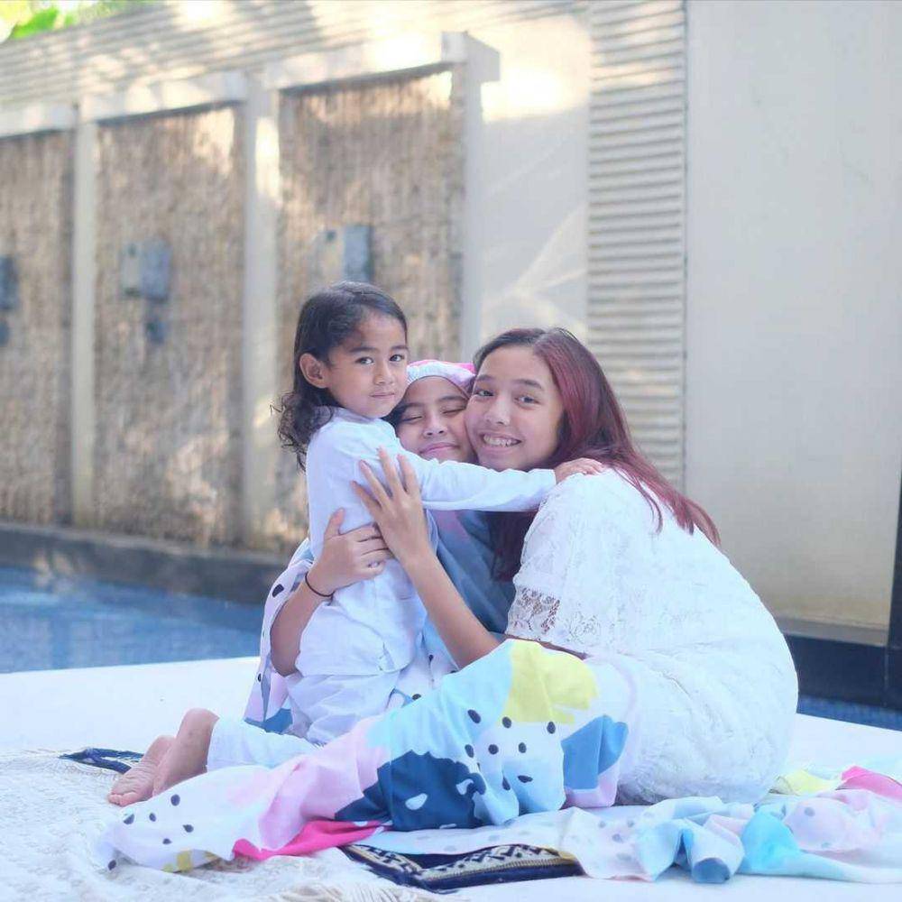 Instagram.com/meisya__siregar