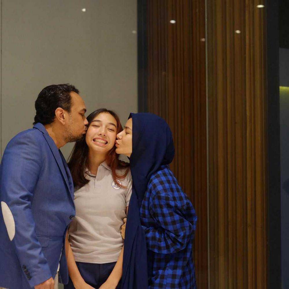Instagram.com/meisya__siregar
