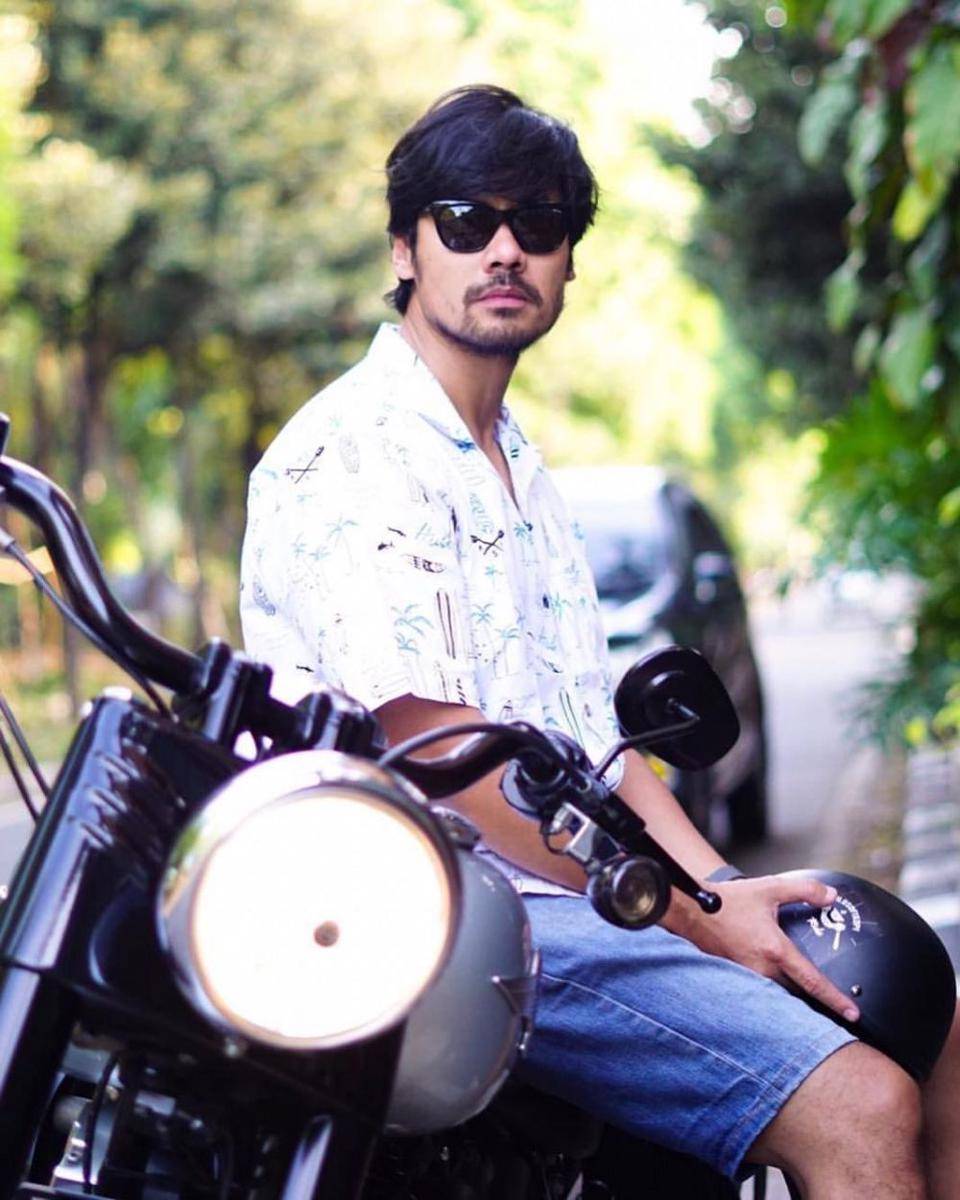 instagram.com/chicco.jerikho