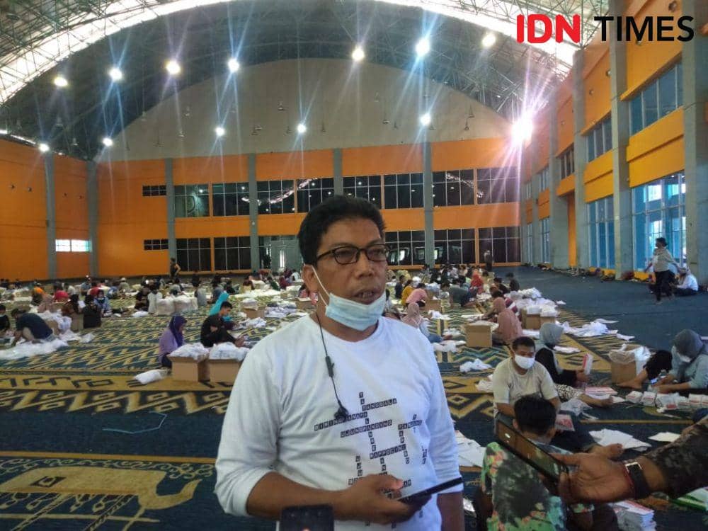 Sekertaris KPU Makassar Asrar Marlang. IDN Times/Sahrul Ramadan