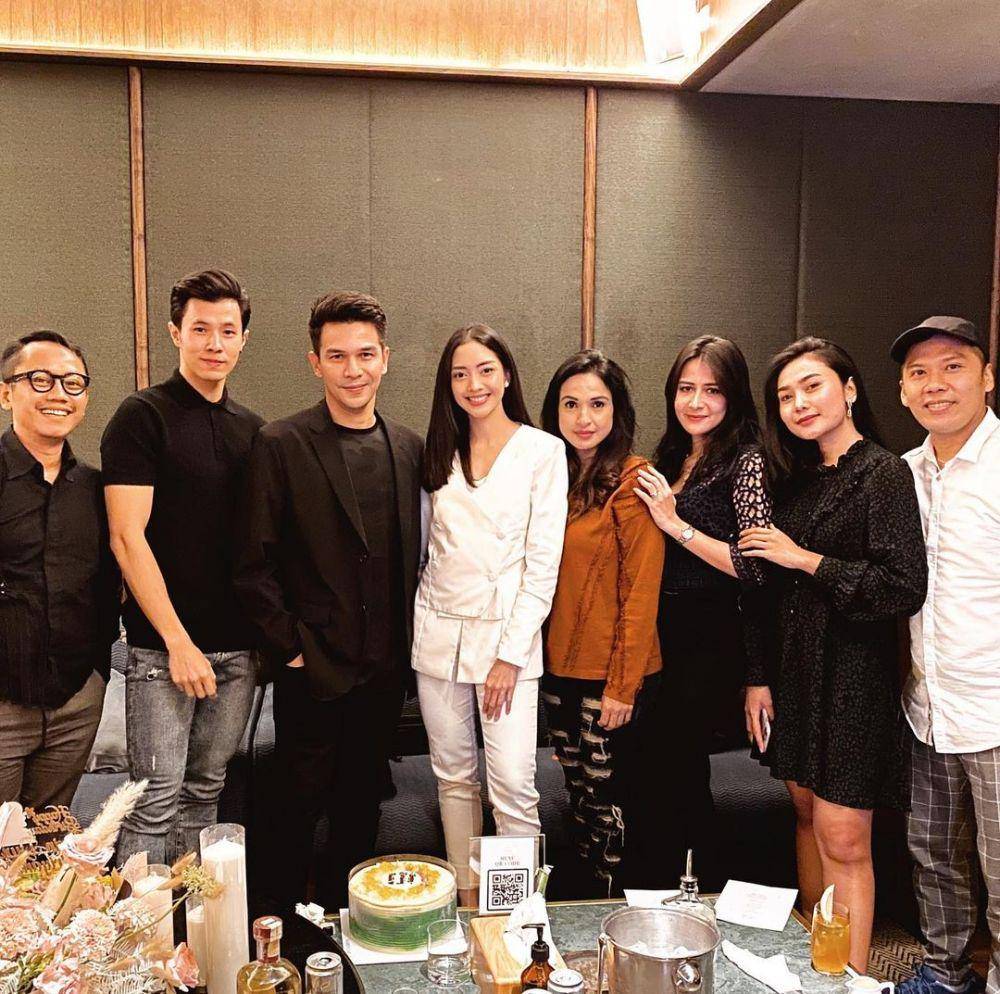 Instagram.com/ririndwiariyanti