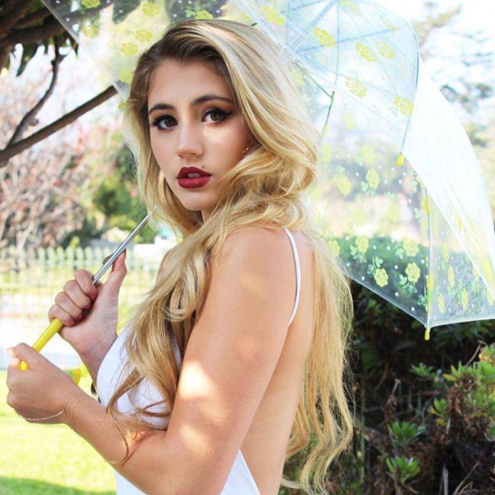 instagram.com/lia