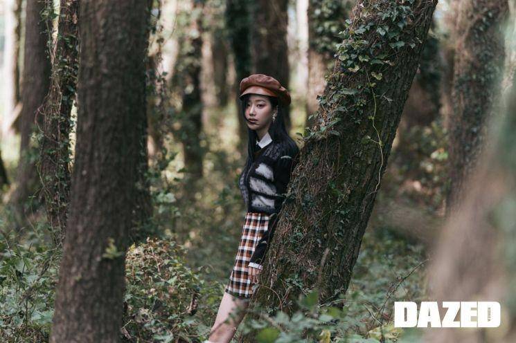 Naeun APRIL (dazedkorea.com)