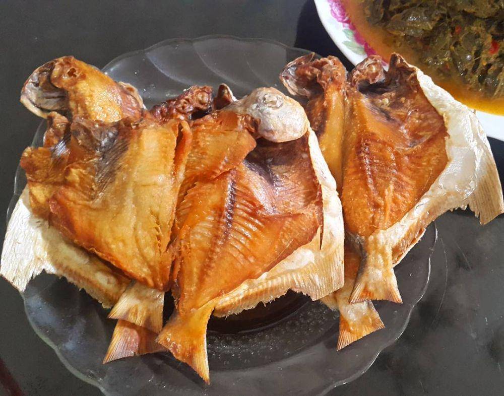 Ikan asin (instagram.com/i_am_linawati)