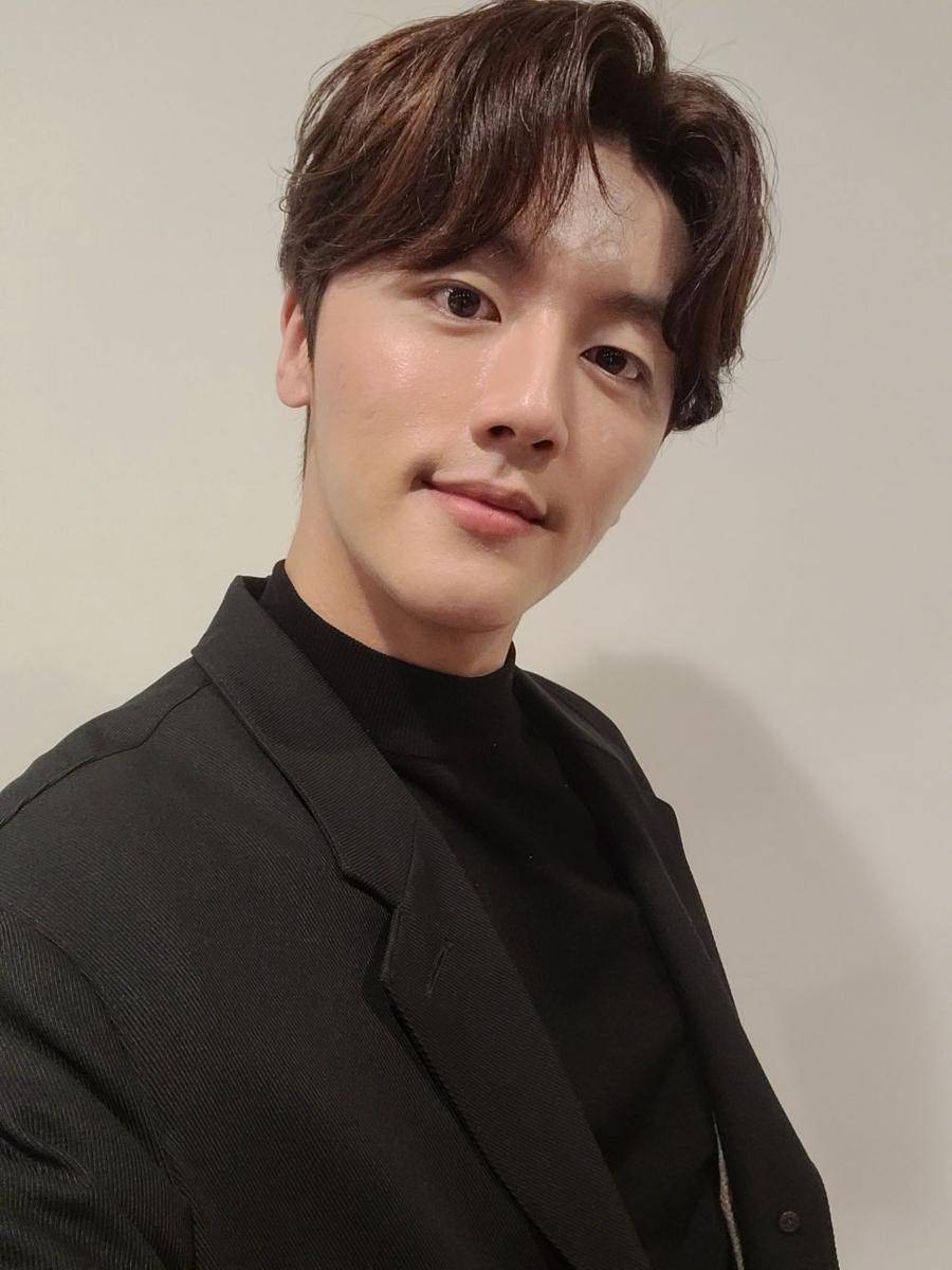 Youngbin SF9 (twitter.com/SFantasyINA)