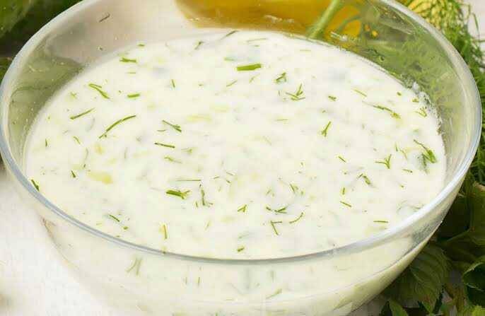 Yoghurt dressing (recipes.sparkpeople.com)