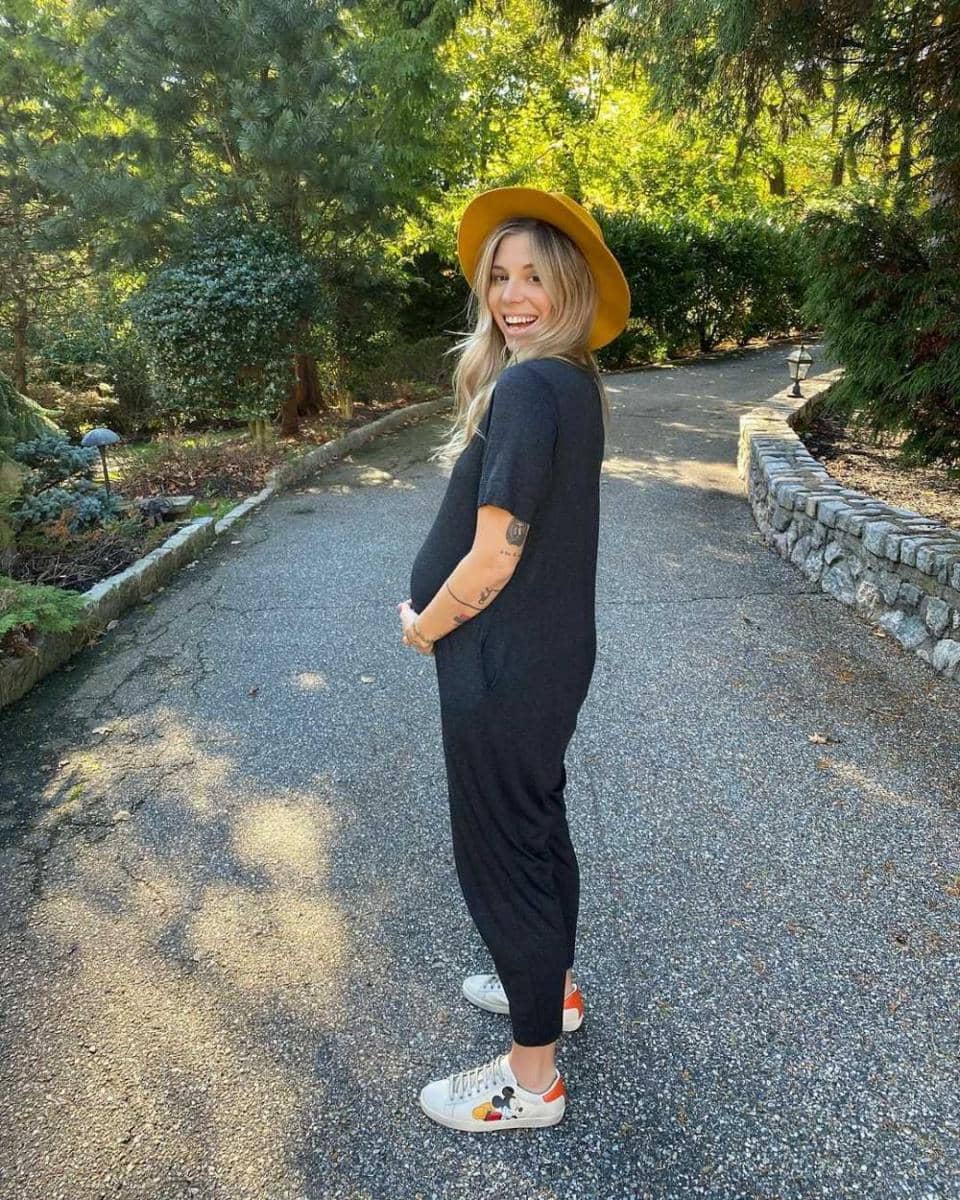 Instagram.com/christinaperri