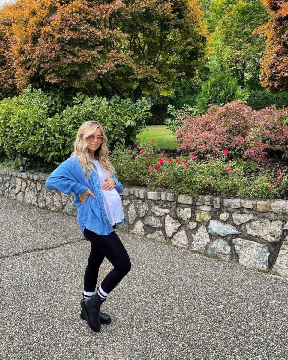 Instagram.com/christinaperri
