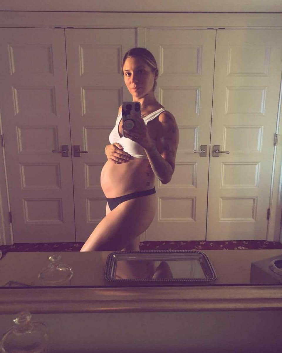 Instagram.com/christinaperri