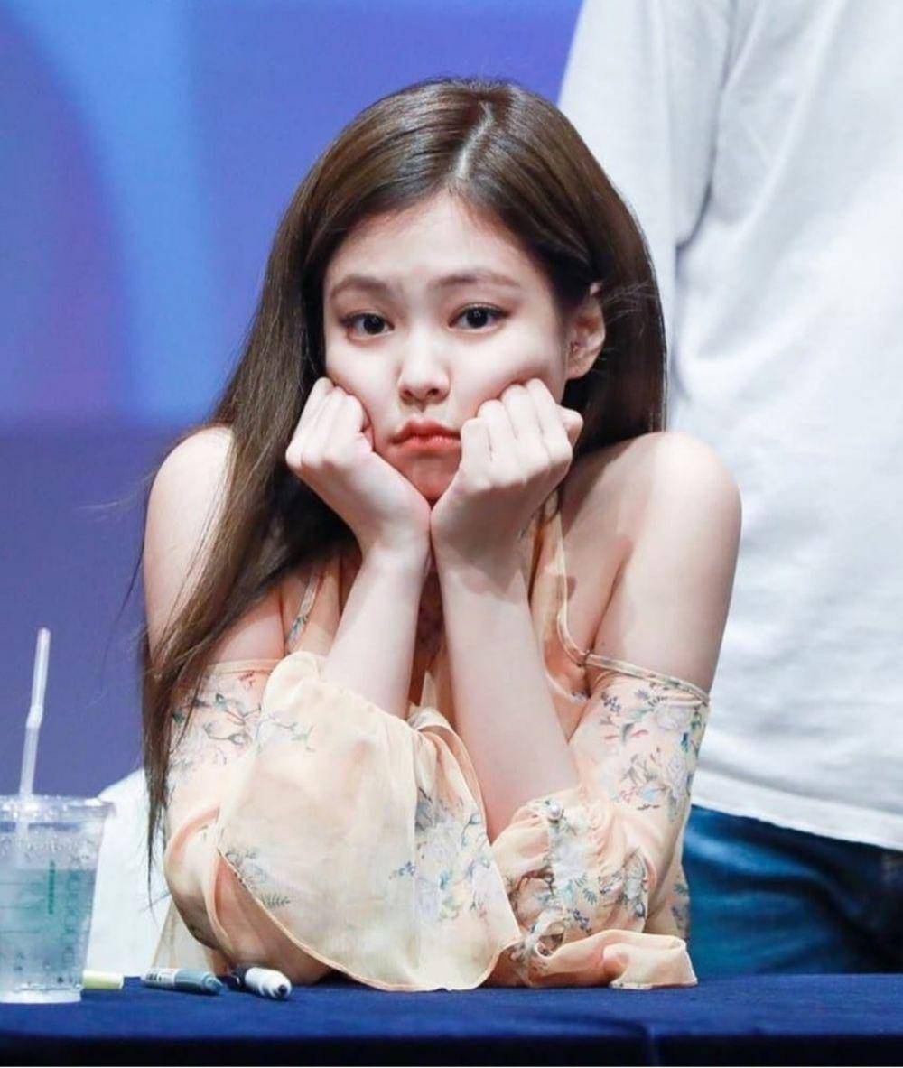 Instagram.com/official_jenniekim