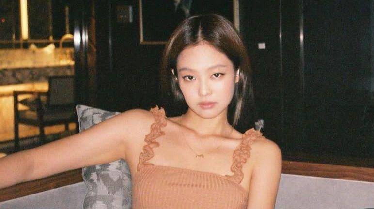 Instagram.com/jennierubyjane