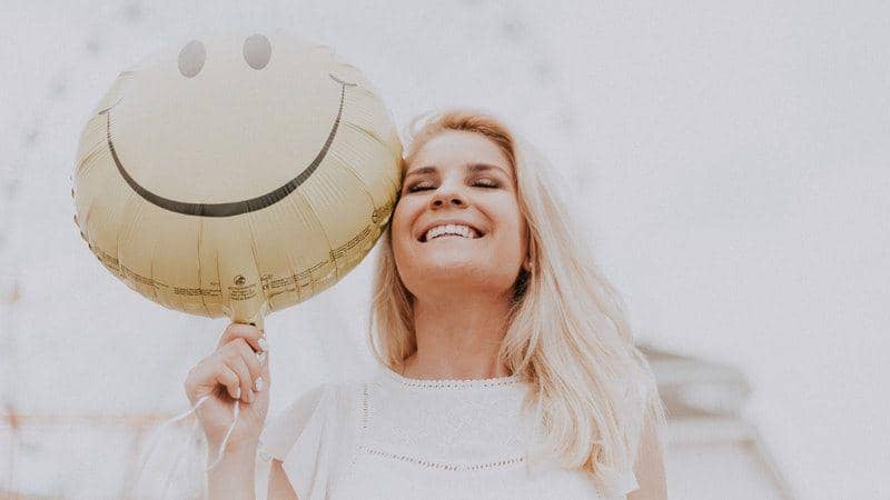 12 Tanda Seseorang Cerdas Secara Emosional, Calon Pasangan Ideal Nih!