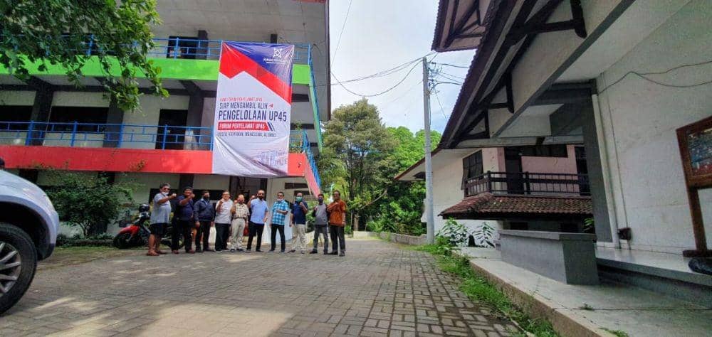 Para alumni yang bergabung dalam Ikatan Alumni Universitas Proklamasi (Ikamasi). Dokumen Ikamasi