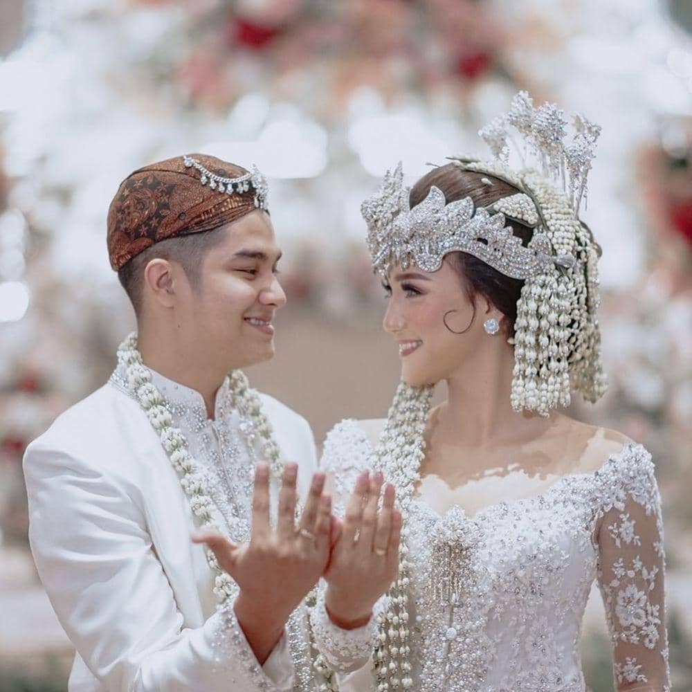 Instagram.com/ericaputrii