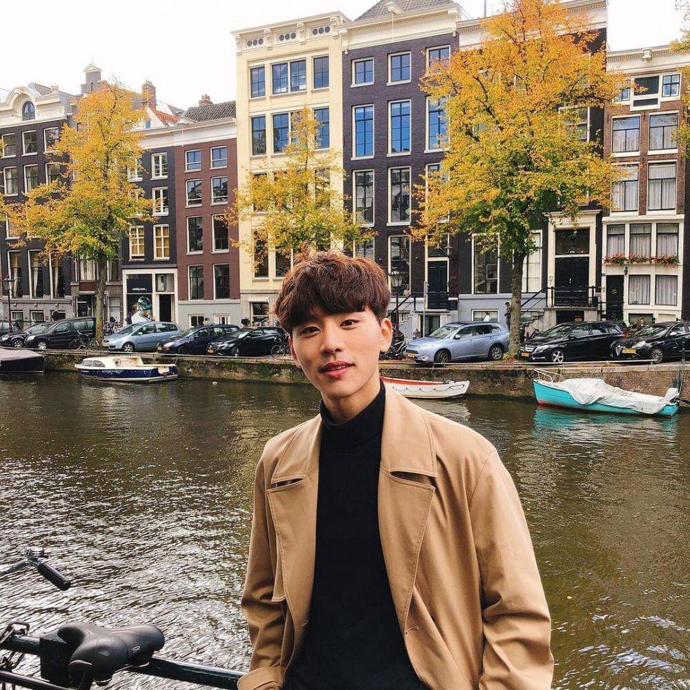 Kim Woo Suk (instagram.com/matt_wooseok)