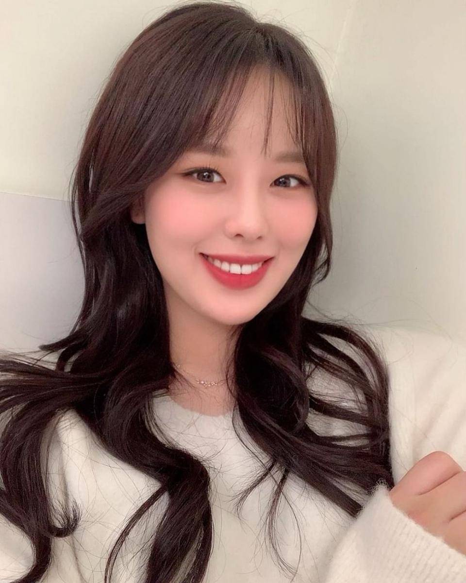 Lee Yoo Jin (instagram.com/pt_u_jin)