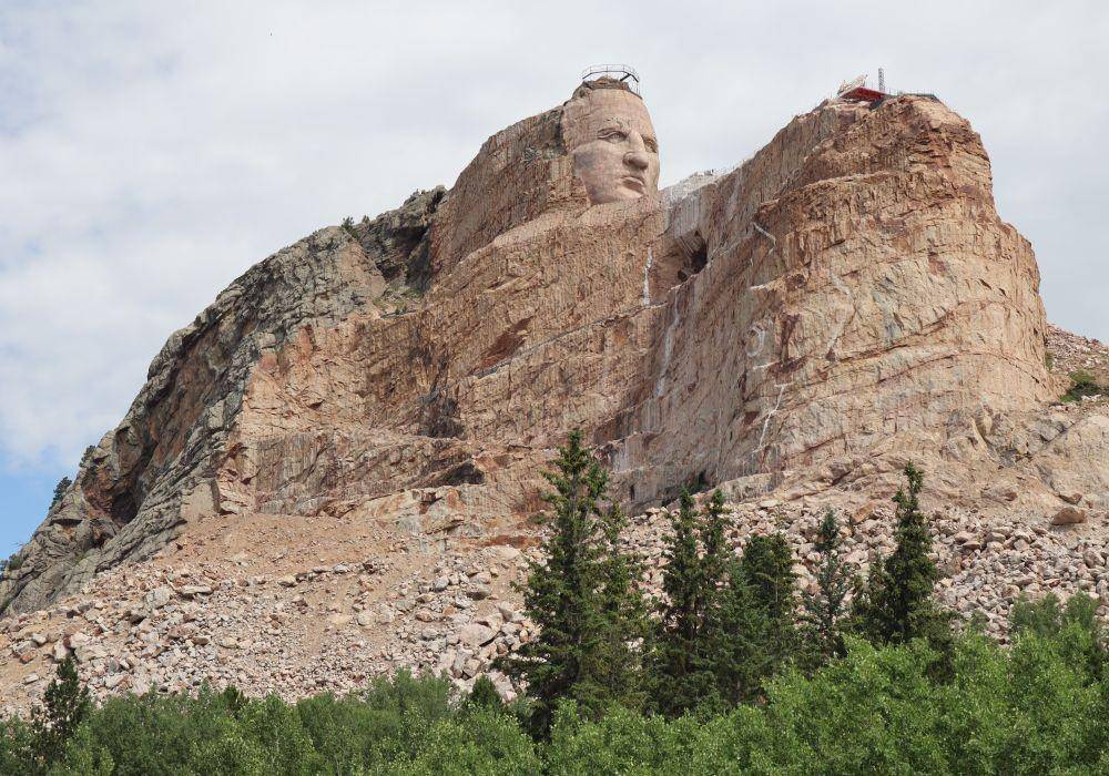 Monumen Crazy Horse. wikimedia.org