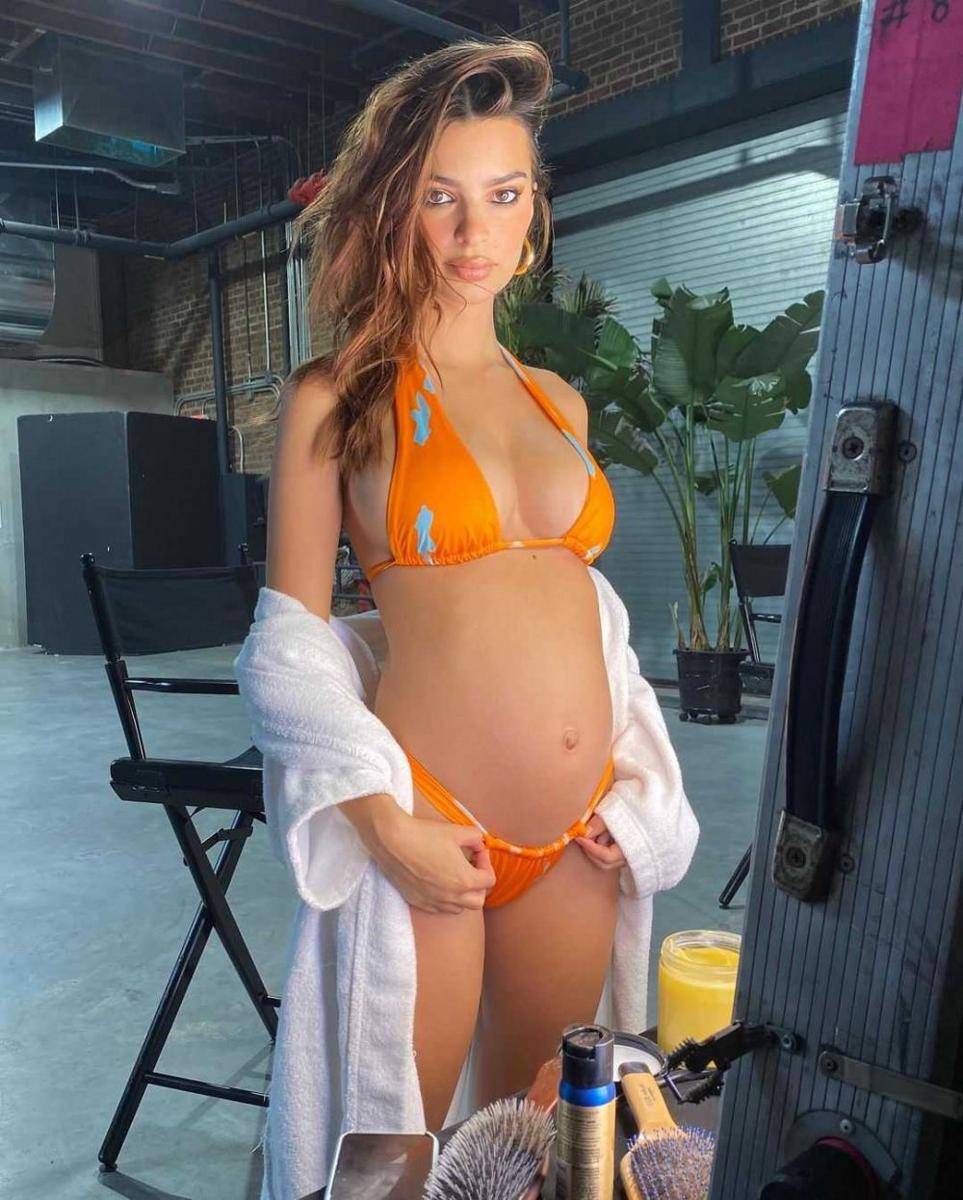 instagram.com/emrata